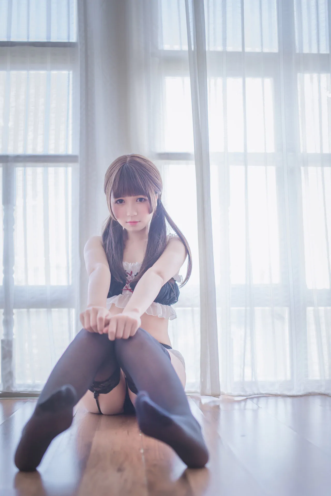 名濑弥七 – 全套合集15期&随包视频[1.7G]-万千少女网红映画